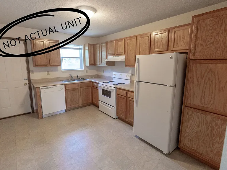 420 N East Park Ln — Photo 19