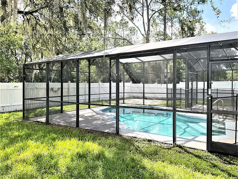 317 Clermont Dr — Photo 17