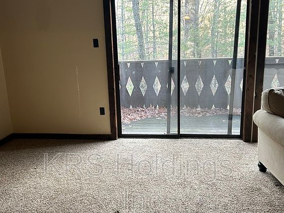 5th image of 213 Spotswood Ln