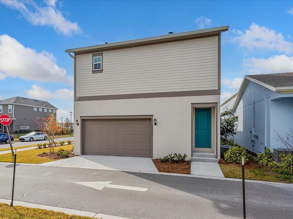 10388 Bragg Aly