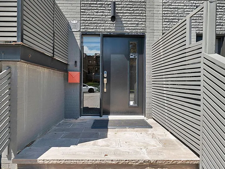 32 Eaton Ave #2 — Photo 13