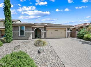 2414 E Hazeltine Way, Gilbert, AZ 85298