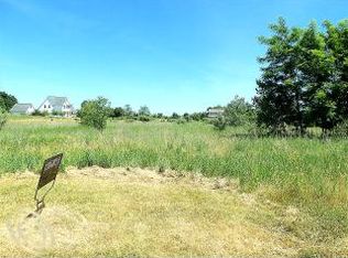 7583 Summer Breeze Trl, Howell, MI 48843