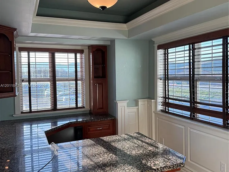 428 N Curry St — Photo 36
