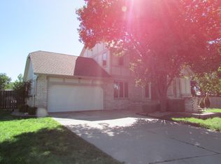 4616 N Farmstead Ct, Wichita, KS 67220