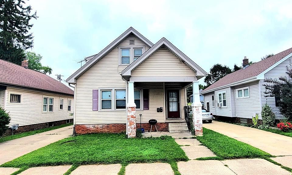 1st image of 2327 Meachem STREET