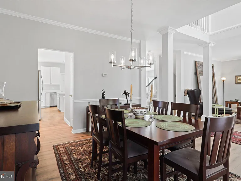 42903 Redfield St — Photo 14