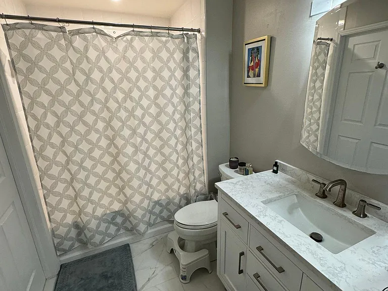 616 Clearwater Park Rd #1002 — Photo 12