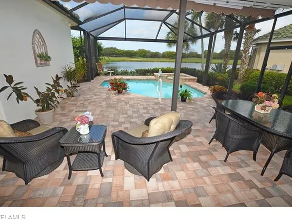 23198 Foxberry Ln, Estero, FL 34135