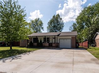 1022 Lowell Rd, Springdale, AR 72764