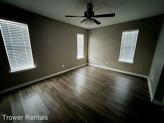 4th image of 3805 Mayer Dr