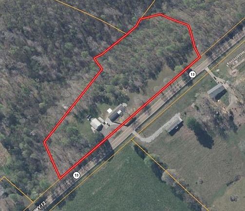 4th image of 2270 Waynesboro Hwy