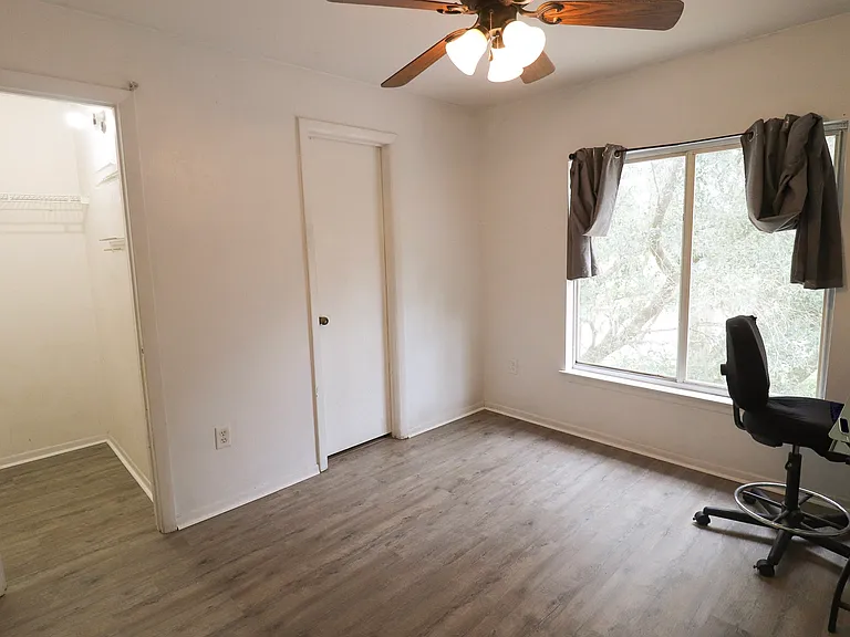 4000 SW 23rd St #C-5-307 — Photo 21