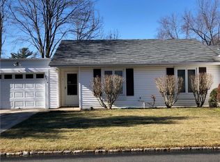 267A Crosse Dr, Monroe Township, NJ 08831