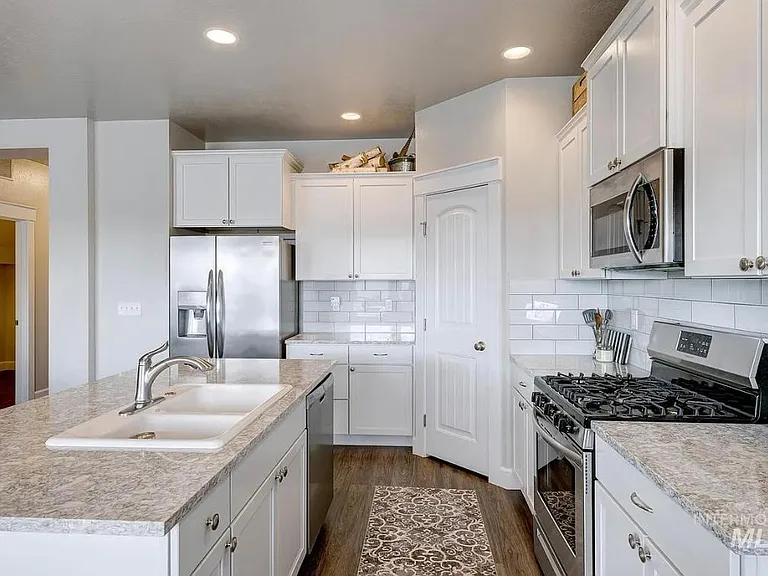 4289 W Balance Rock Dr — Photo 6