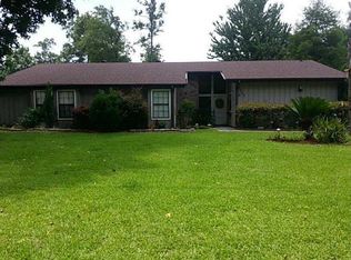 1805 Azalea St, Sulphur, LA 70663