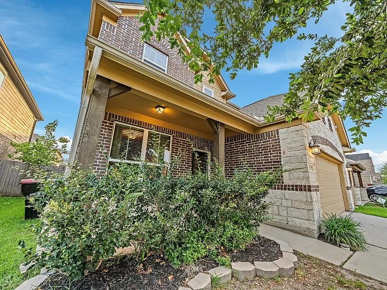 11623 Greensbrook Garden Dr — Photo 3