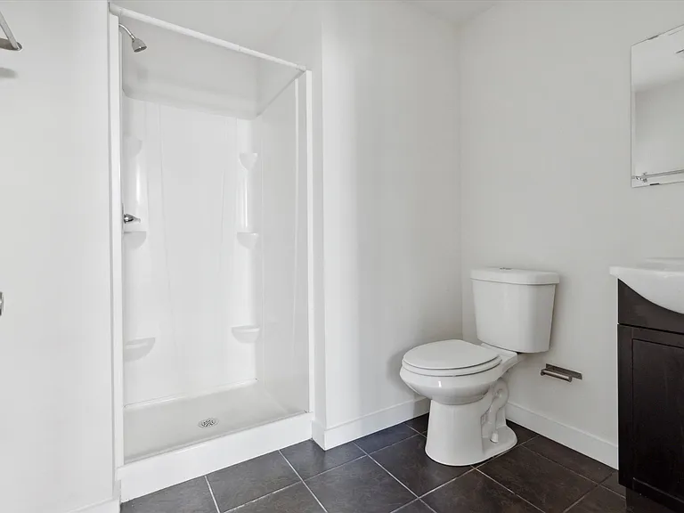 2025 N 17th St #102 — Photo 3
