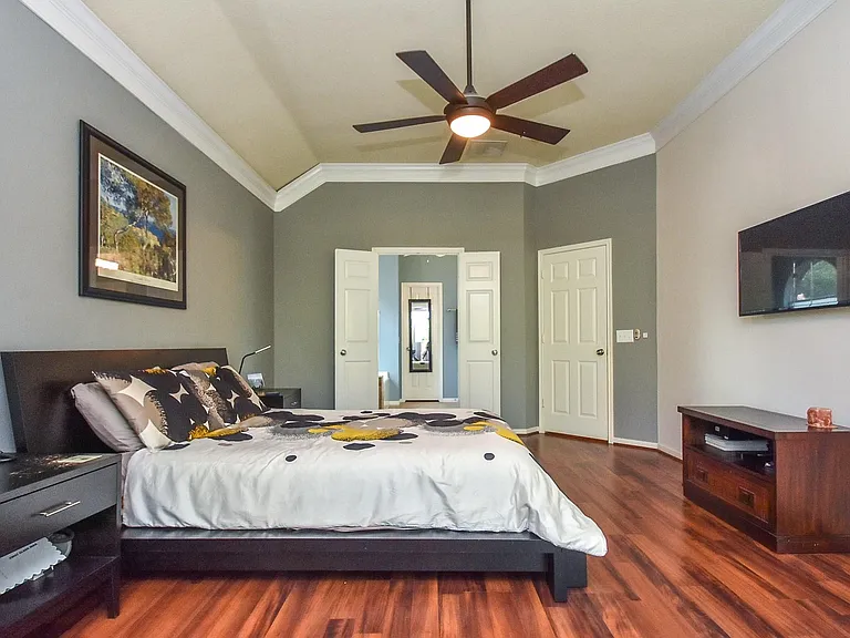 1211 Deerbrook Dr — Photo 18