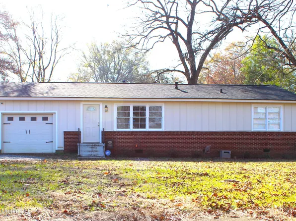 107 Tate St, Senatobia, MS 38668