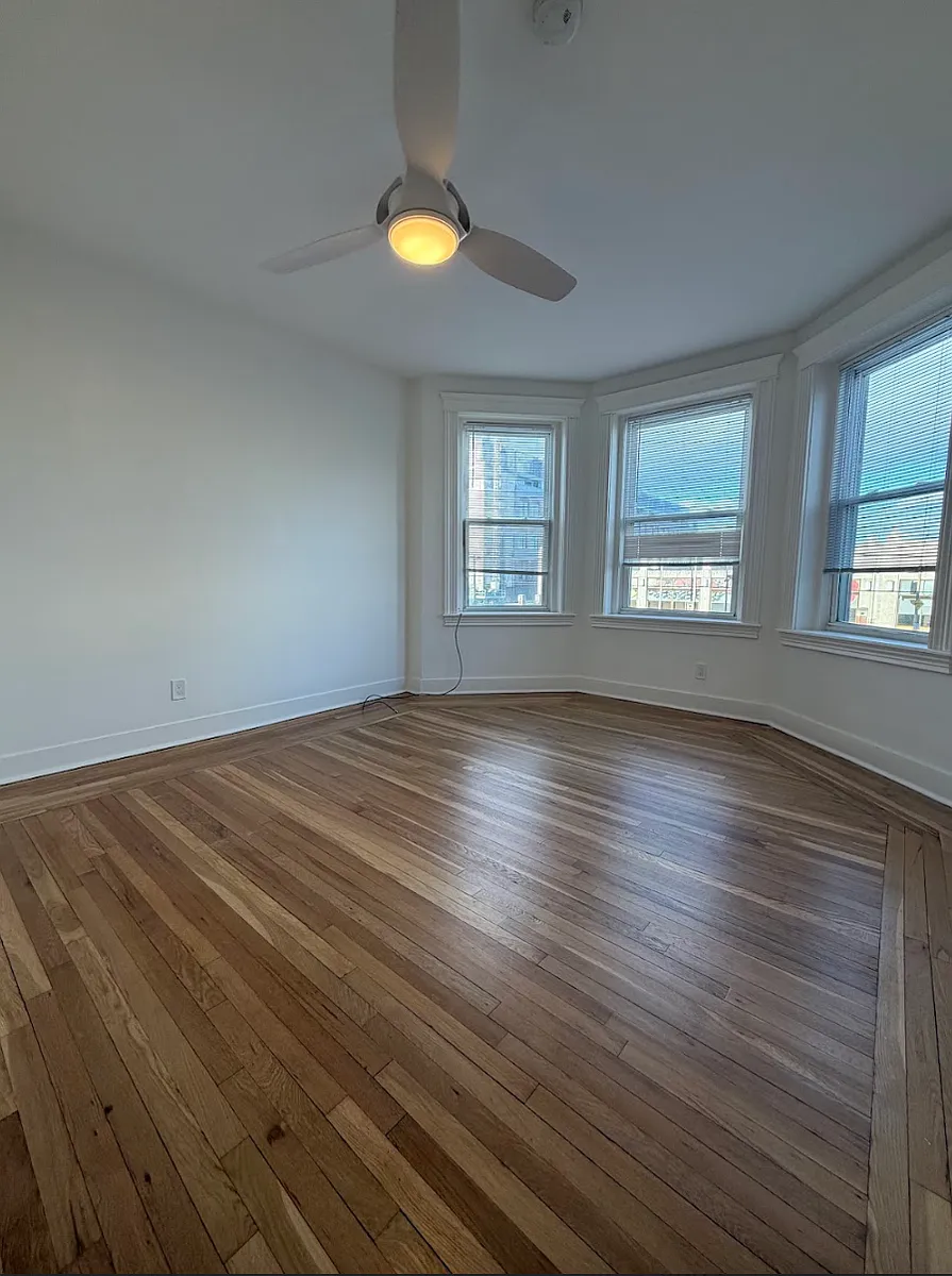 Building Photo - 1080 Commonwealth Ave #3
