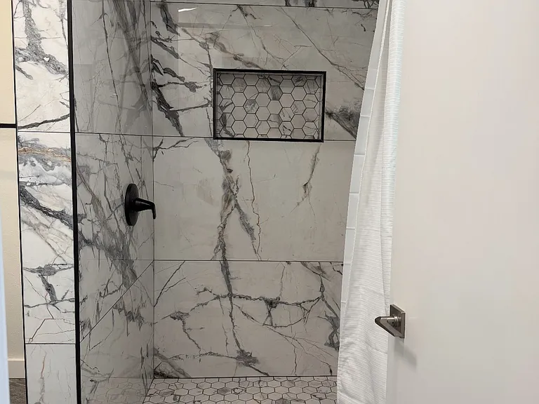 160 W 59th St #1/4 — Photo 13