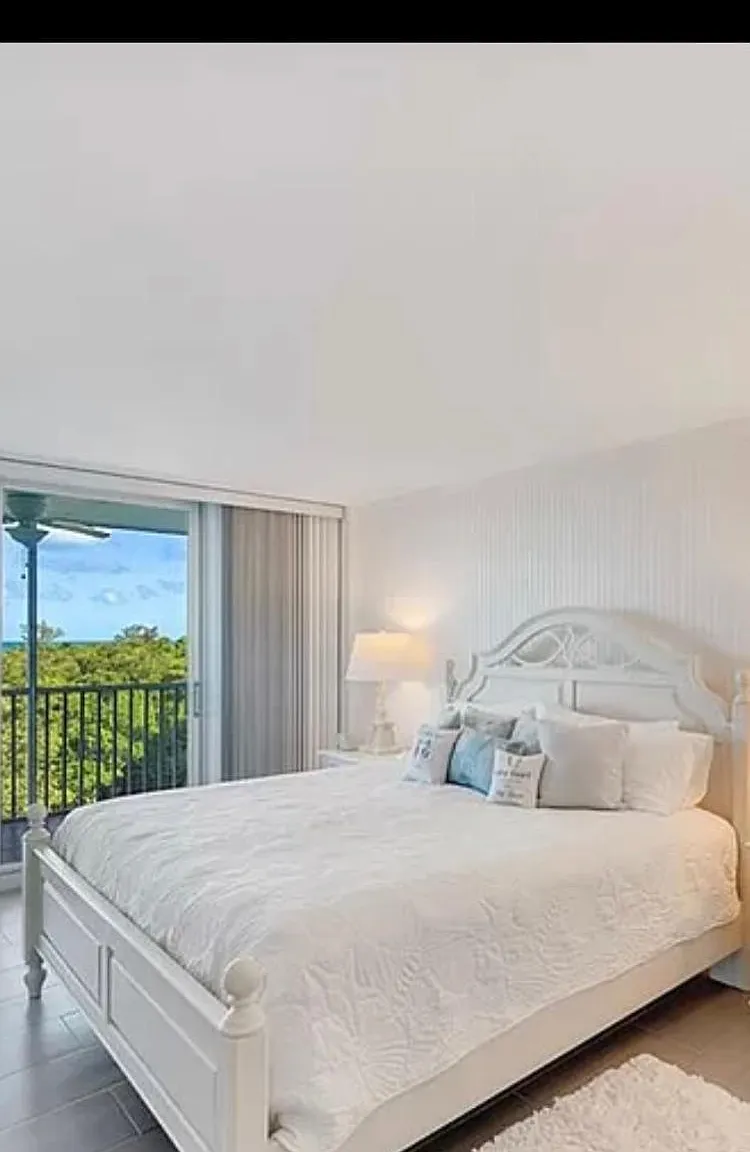 3 Bluebill Ave — Photo 2