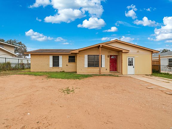 2nd image of 410 Wimberly