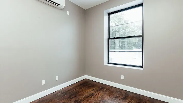 Rented by Nooklyn NYC LLC | media 24