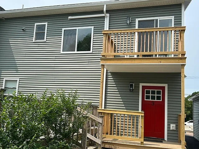 1169 Essex Rd #3 — Photo 5