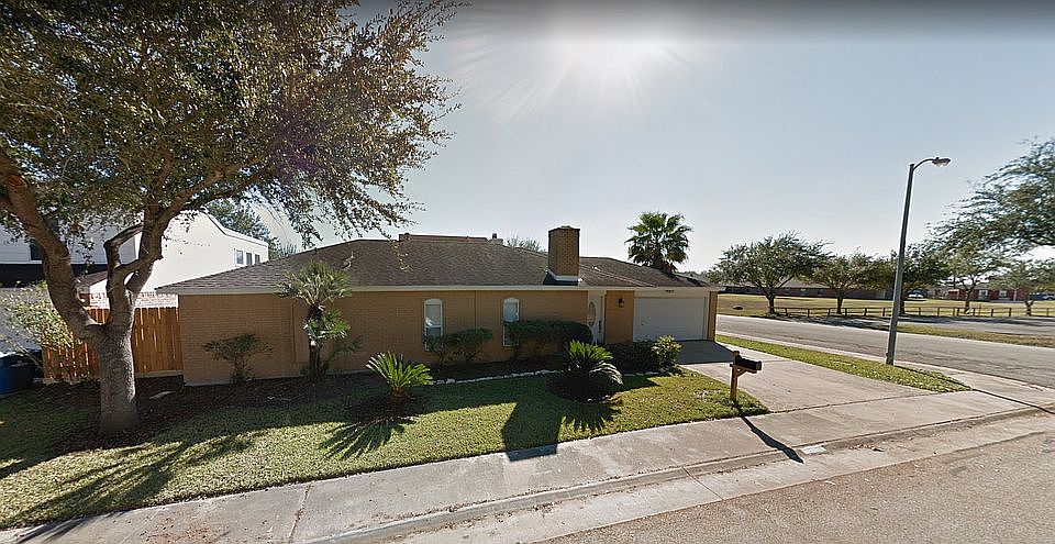 1st image of 1001 Chateau Pl