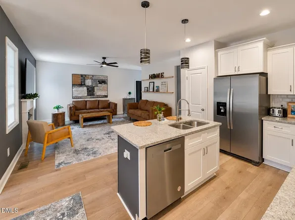 138 Ottawa Dr, Louisburg, NC 27549