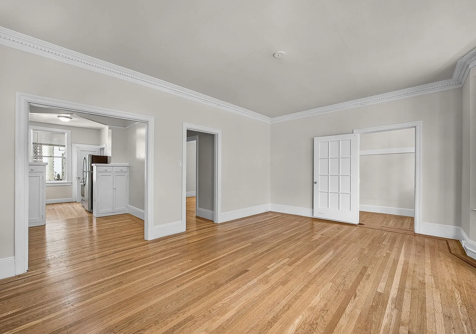 2715 Franklin Street (189r) — Photo 4