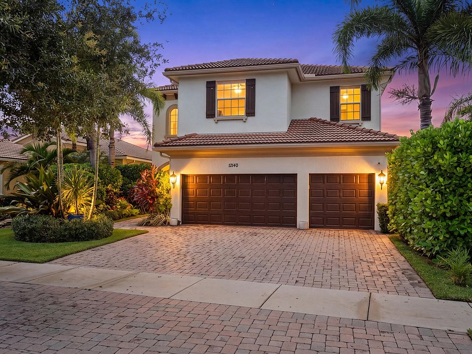 1st image of 12140 Aviles Circle