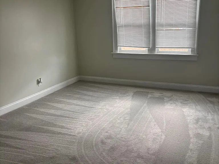 6515 Forest Ave — Photo 11