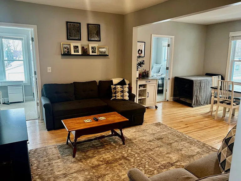 1210 Buchanan St NE #2 — Photo 4