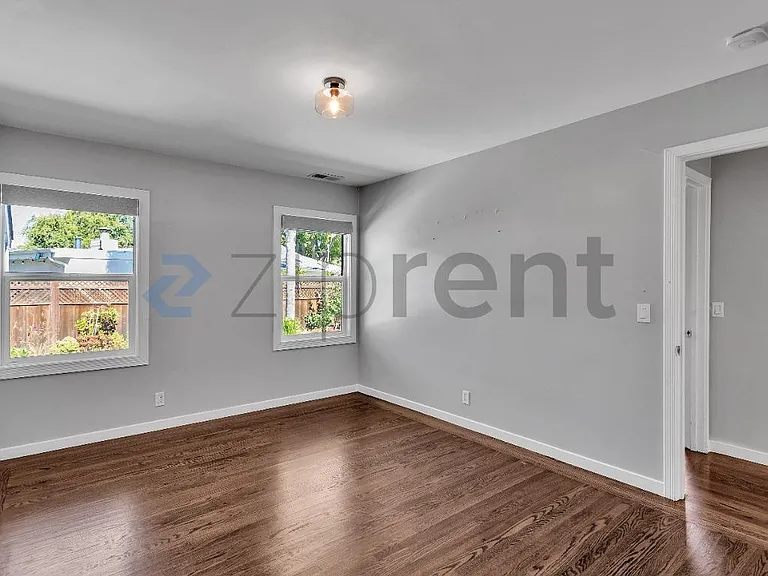 839 Marsh Rd — Photo 11