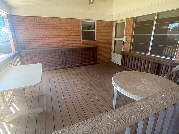 2nd image of 1628 Woodruff Ln