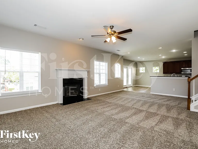 1490 Scenic View Trce — Photo 2