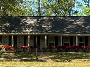 7954 Farmington Blvd, Germantown, TN 38138