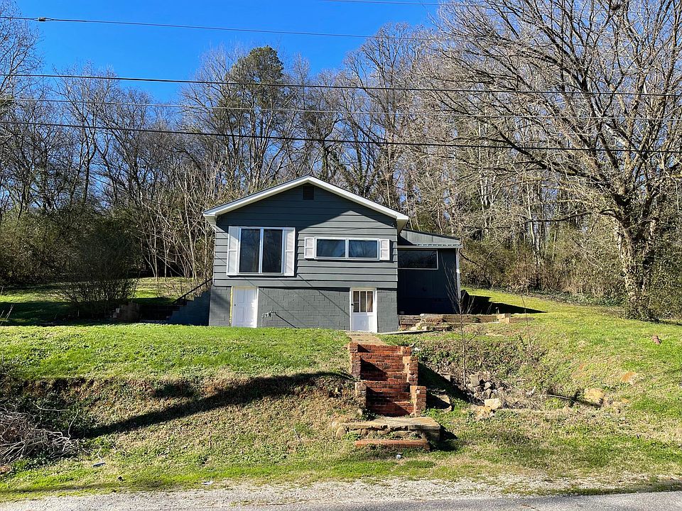 1st image of 1015 W Elmwood Dr