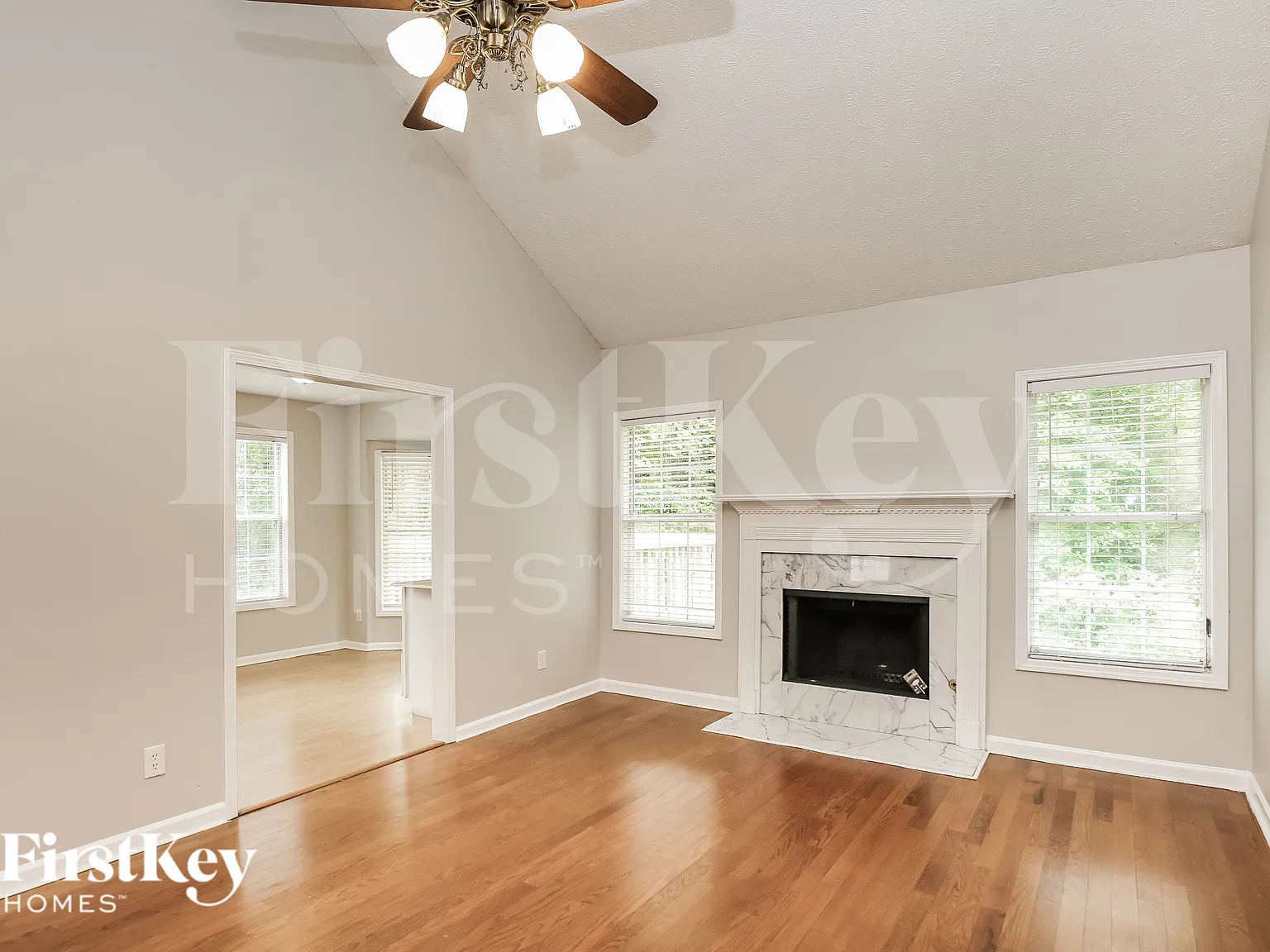 4 bed, 3.0 bath, 2853 sqft, $2,450 — Photo 3