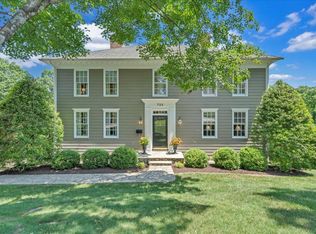 723 White Oak Rd SW, Roanoke, VA 24014