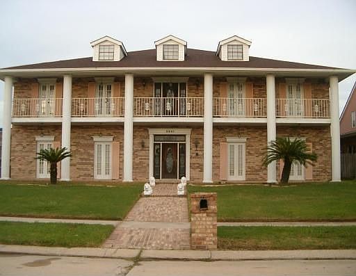 1st image of 5831 Winchester Park Dr
