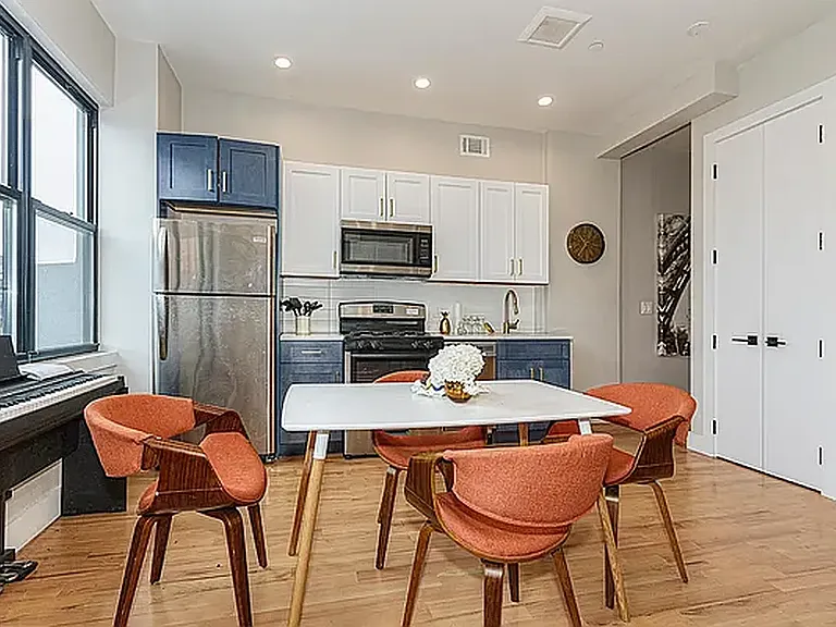 997 Clarkson Ave #4C — Photo 4