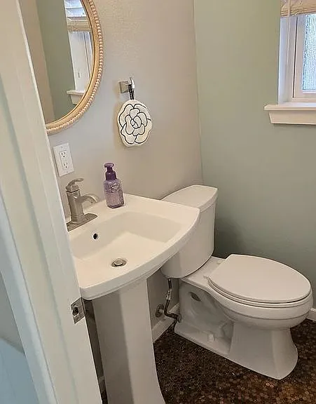 105 W Silver Sands Dr — Photo 12
