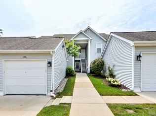1731 Weatherstone Dr, Ann Arbor, MI
