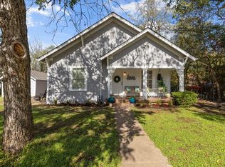 104 2nd St, Cleburne, TX 76031