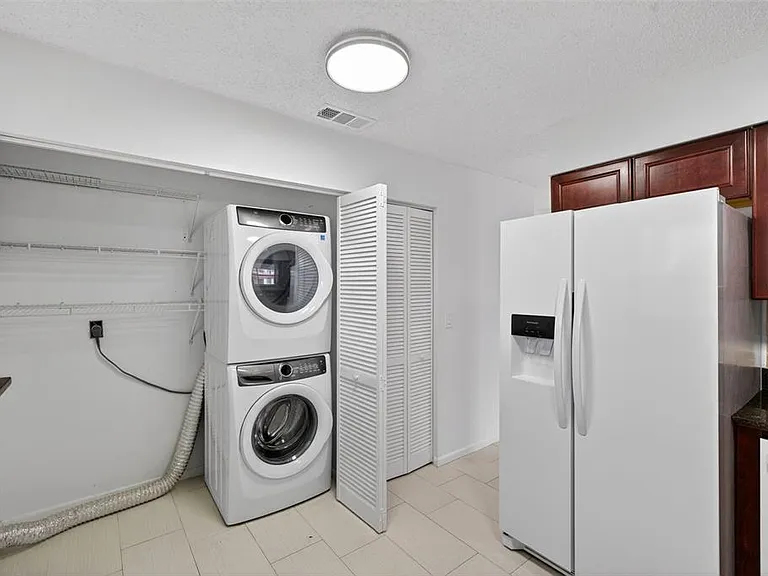 484 Santa Cruz Pl NE #G — Photo 10
