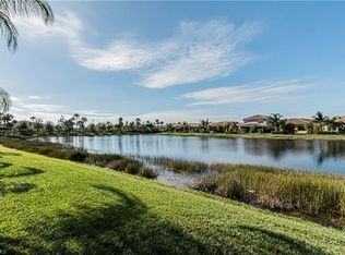 11728 Stonecreek Cir, Fort Myers, FL 33913